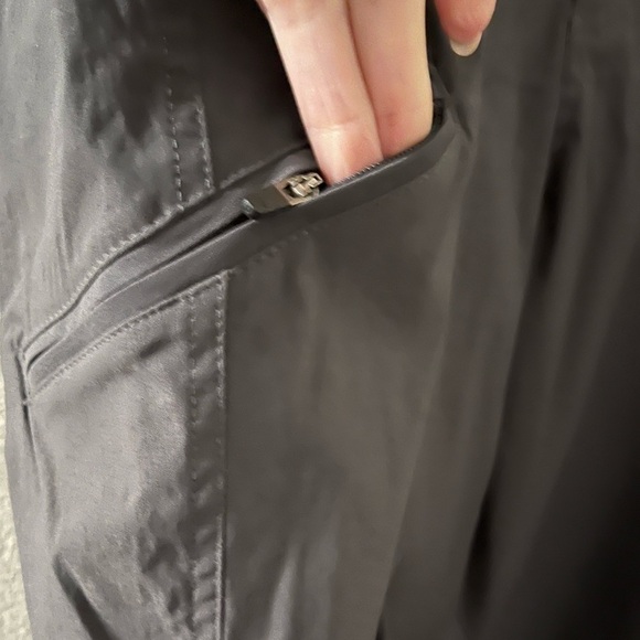 ORVIS New Water Repellant Asphalt Gray Tech Pant 38x30 - Picture 5 of 10